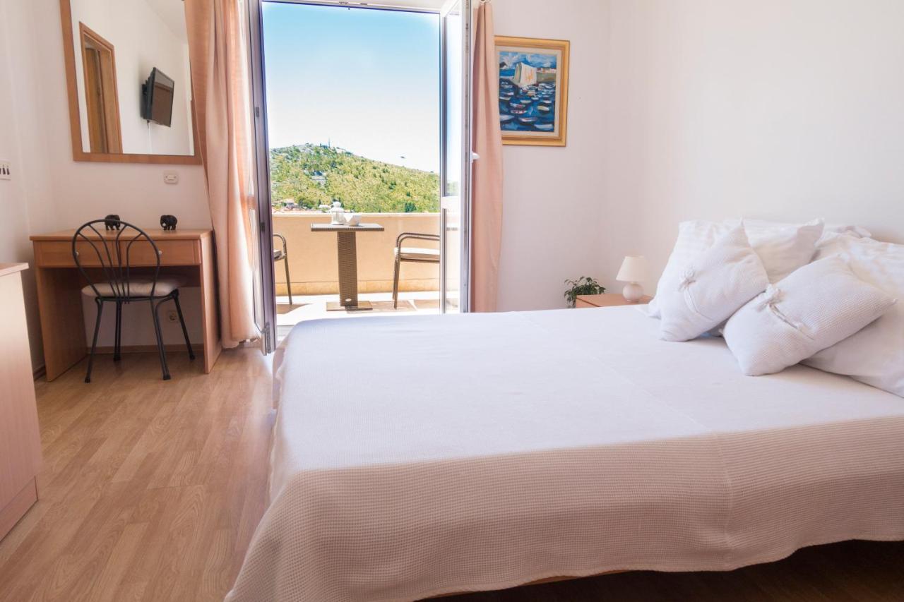 Zupa Dubrovacka Guest House Mlini Exterior photo