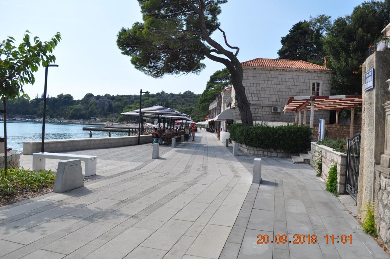 Zupa Dubrovacka Guest House Mlini Exterior photo