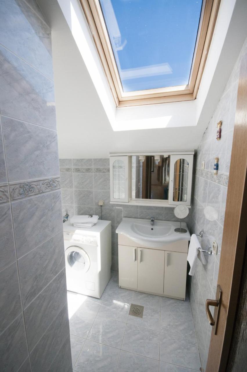Zupa Dubrovacka Guest House Mlini Exterior photo
